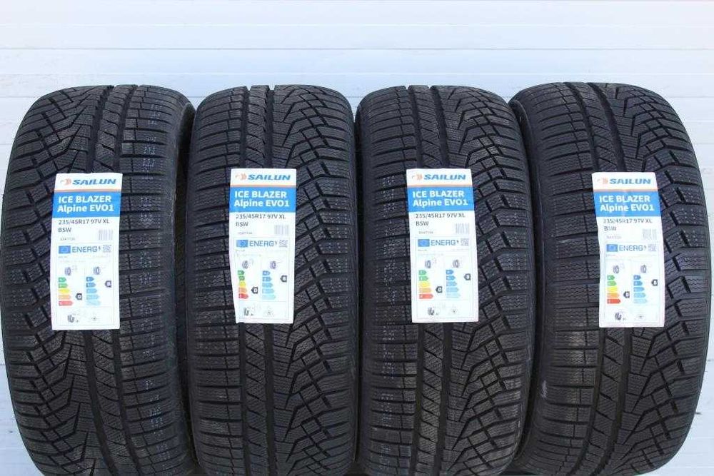 Anvelope iarna noi 235/45R17 97V XL, Sailun