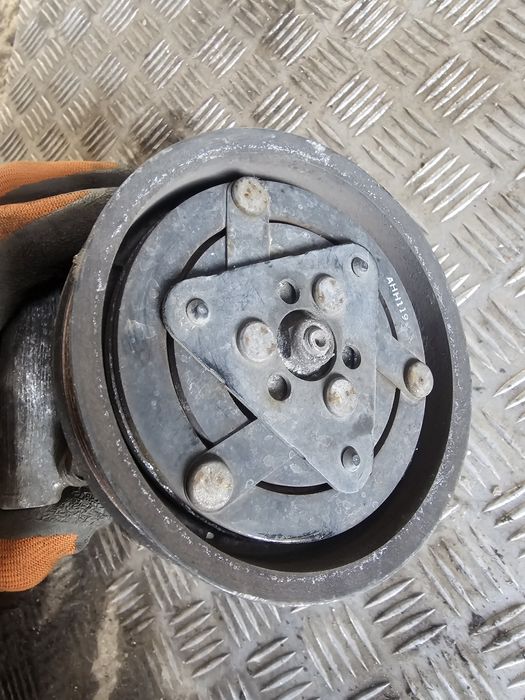 Compresor AC Renault 1.5dci cod 8200651251 Clio Megane Modus Kangoo