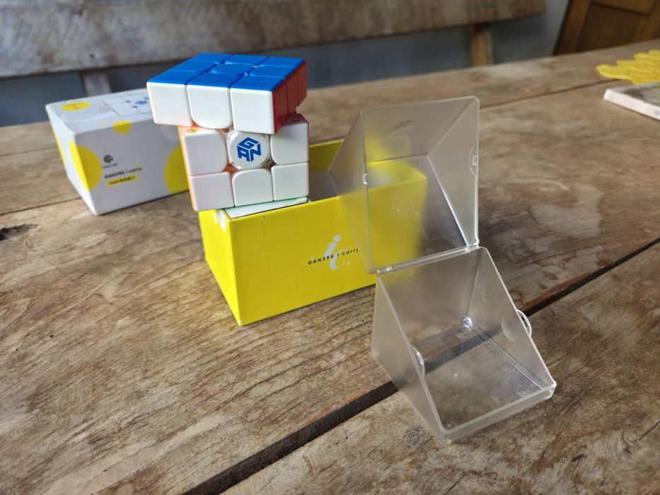Cub Rubik smart GAN356 i carry.