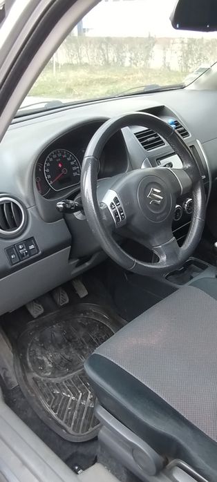 Suzuki SX4 înscrisă 4x4 la buton diesel Euro 4