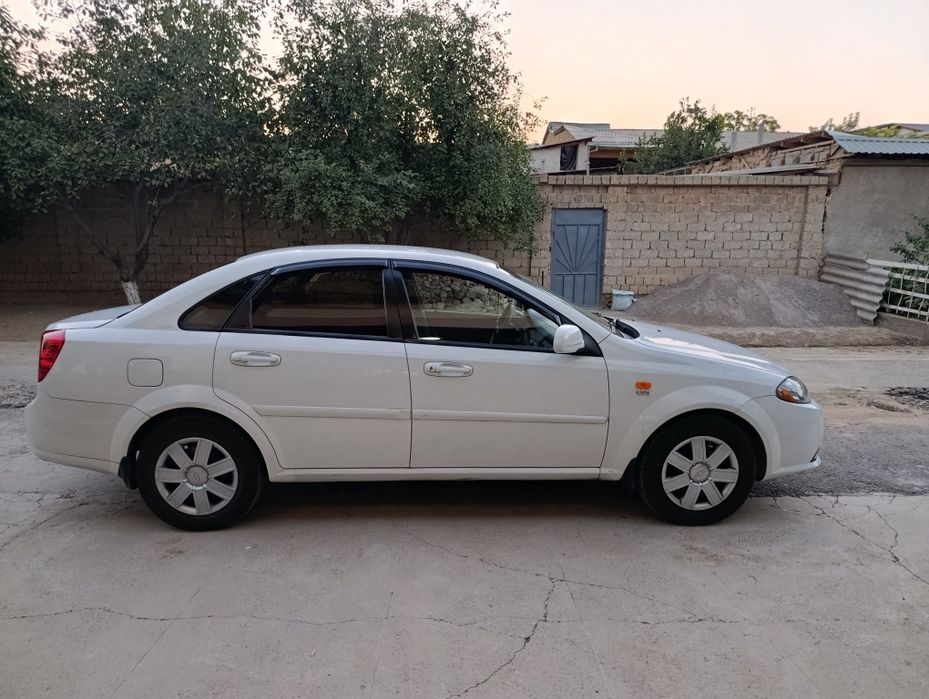 Chevrolet gentra