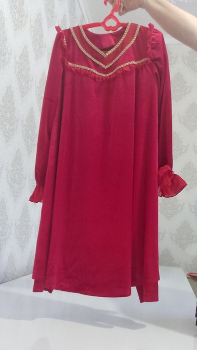 Chiroyli tikilgan kuylak