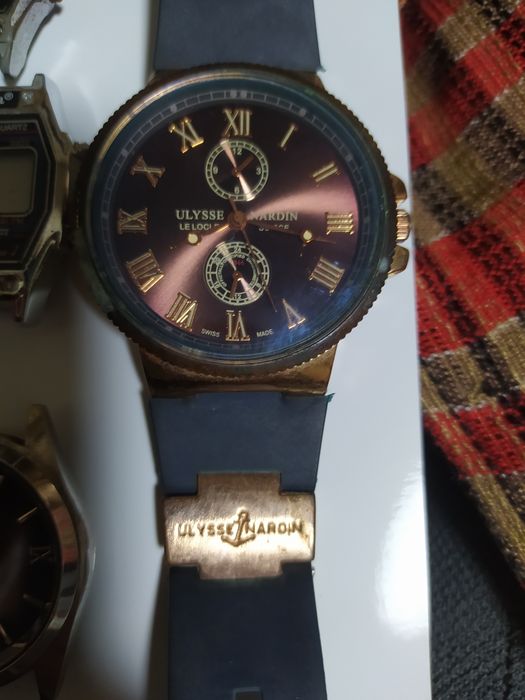 Продам старые часы