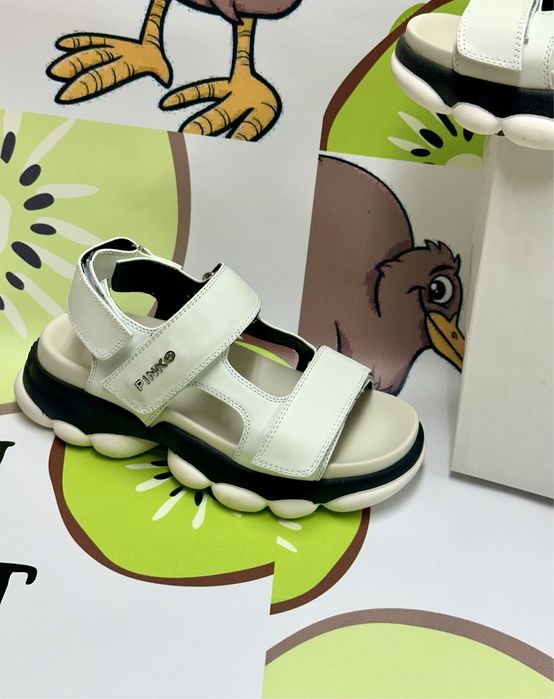 Дамски сандали Pinko НАМАЛЕНИ