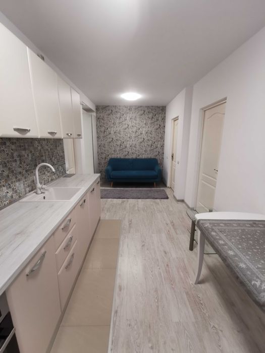 Vand apartament in Floresti zona JYSK