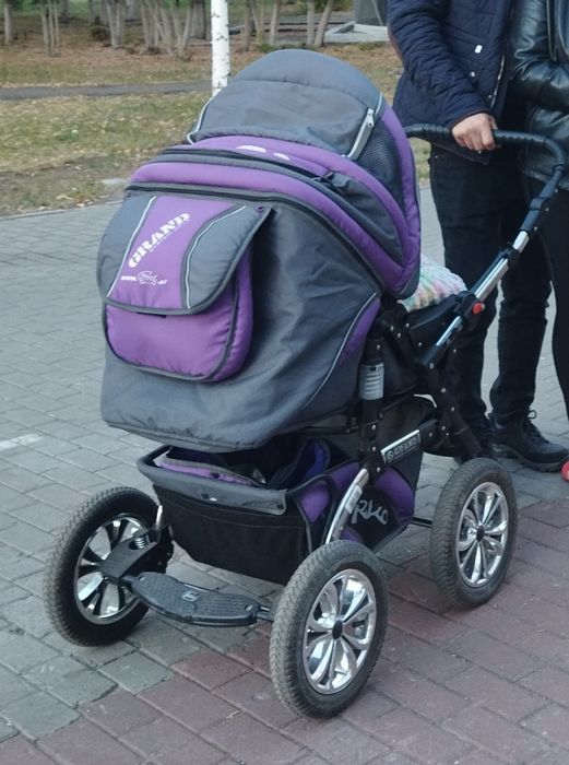 Продам детскую коляску