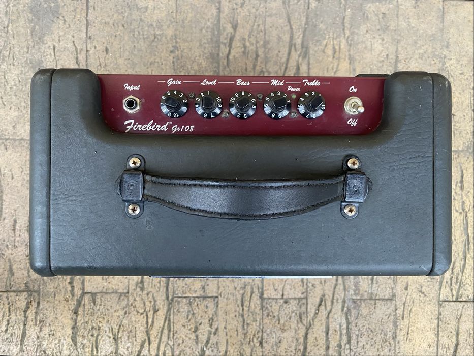 amplificator chitara electrica  Behringer