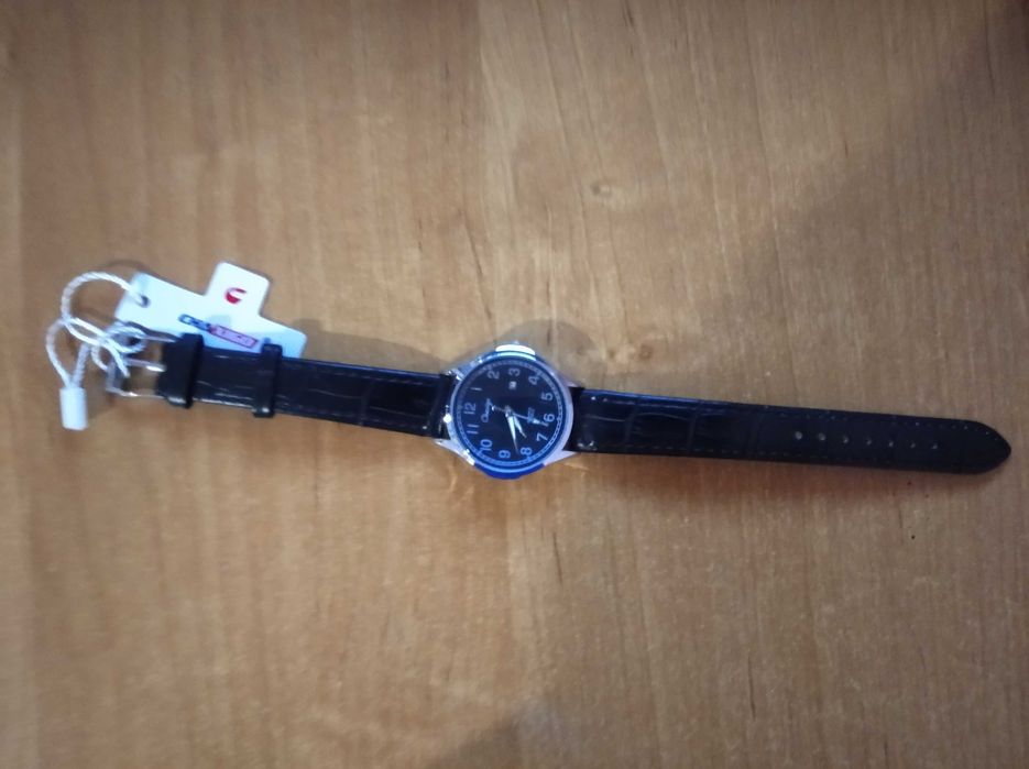 Часы chaxigo quartz стрелочные, новые