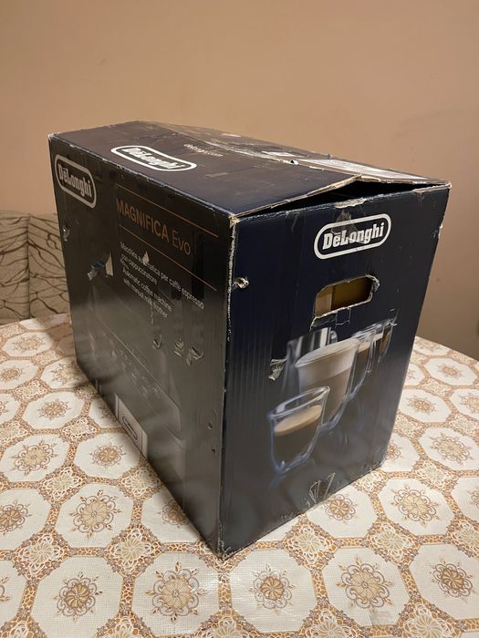 Внос!! DeLonghi Magnifica EVO