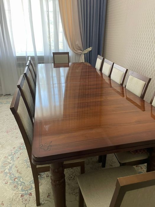 продам стол стулья для гостиной