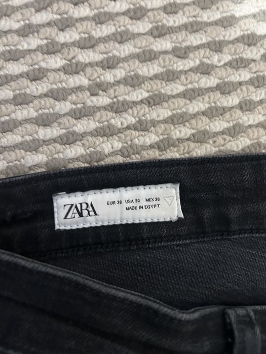 Blugi rupti zara negrii skinny