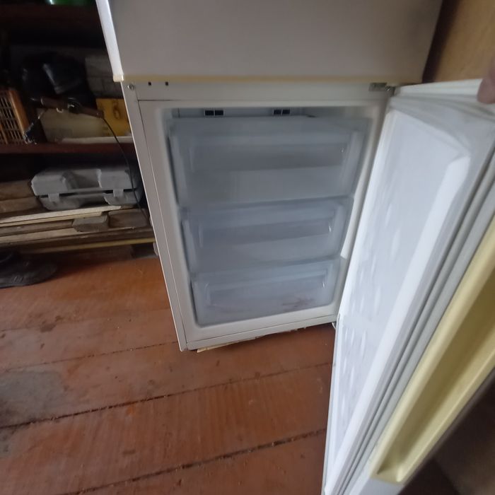 Продам  холодильник самсунг