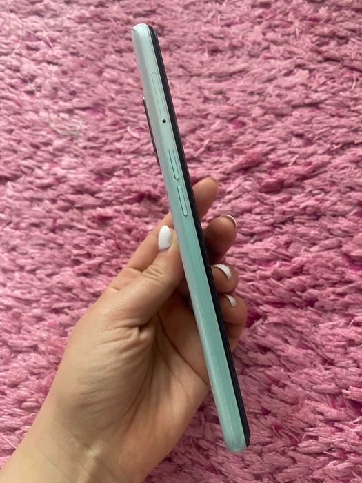 ПРОДАМ телефон в идеальном состоянии!