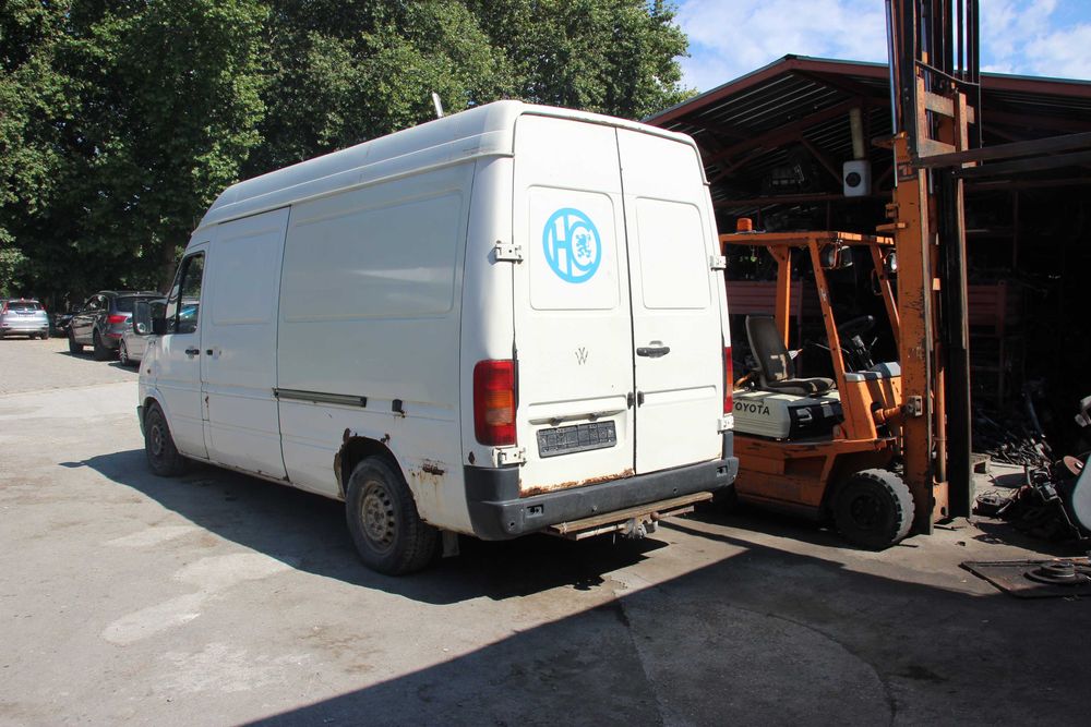 Фолксваген ЛТ 28-35 II 2.5 D, 2000 г. без двигател - само за части