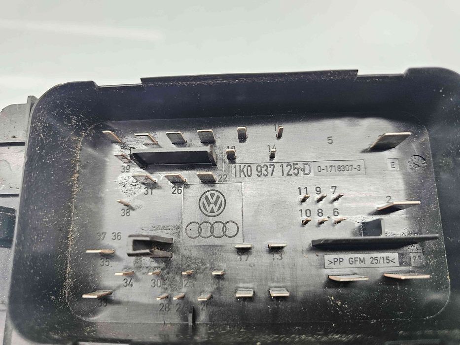 Panou sigurante  Skoda Octavia 2 (1Z3) [Fabr 2004-2013] 1K0937125D