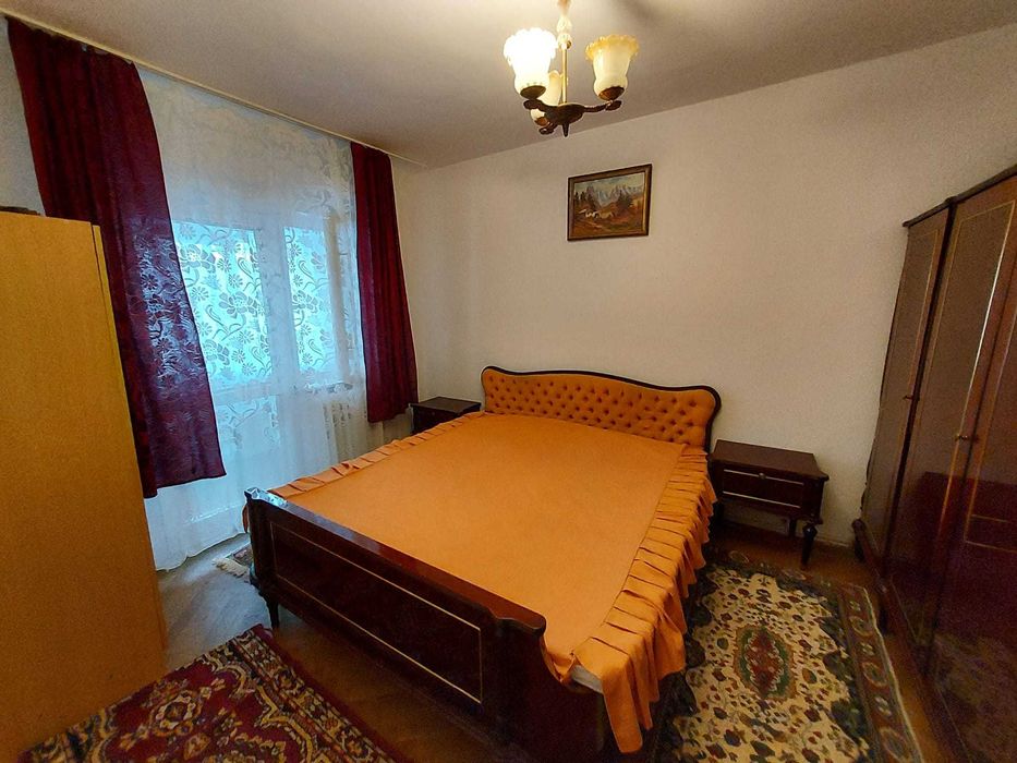 Proprietar-Inchiriez Ap. 3 cam. dec. Cireșica, et.1