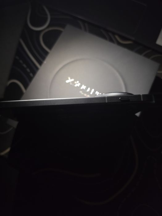 Продам Vivo X300 Pro идеал 16/512 GB