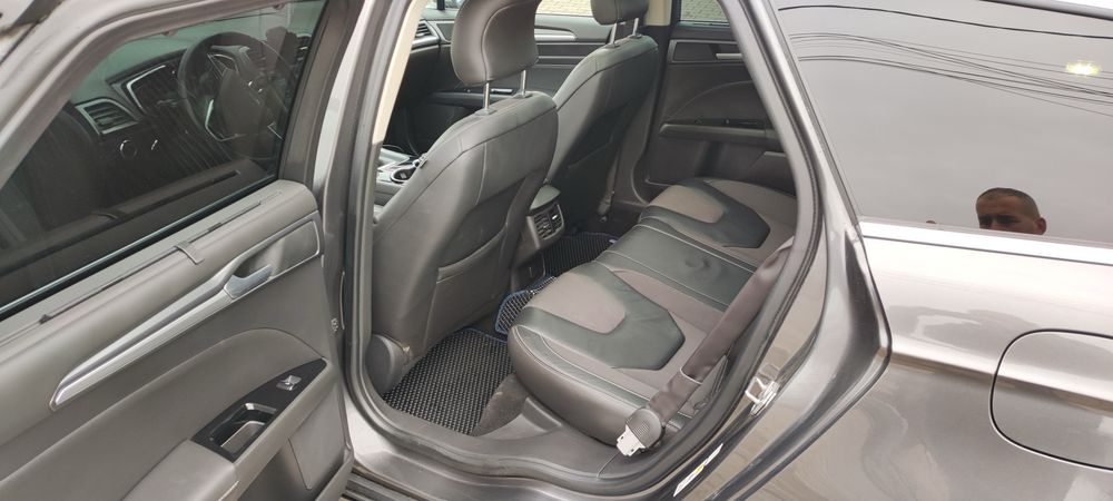 Ford mondeo 2.0 tdci 180cp 2016 ST Line