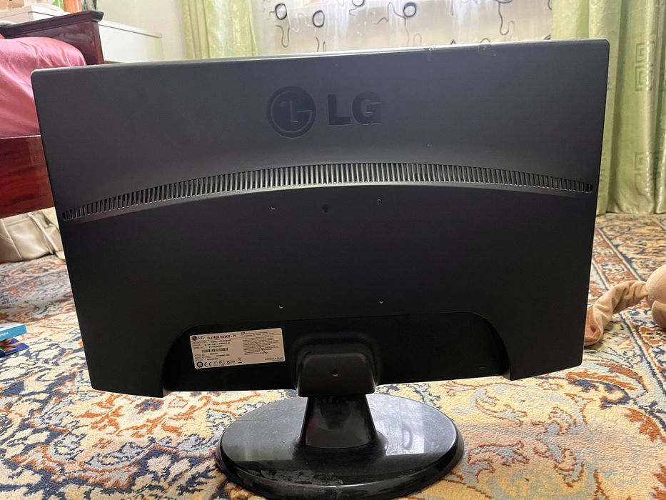 Монитор в рабочем состоянии