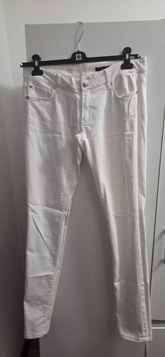 Blugi femei Tommy Hilfiger,albi,marimea 30,stare foarte buna