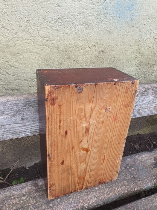 Cutie din lemn masiv, lada, cufar vechi caseta