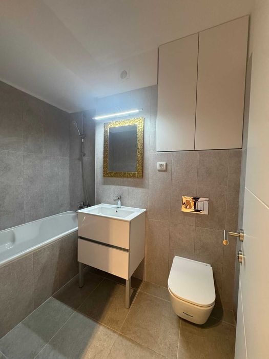 Apartament 2 camere nou / prima inchiriere / loc de parcare
