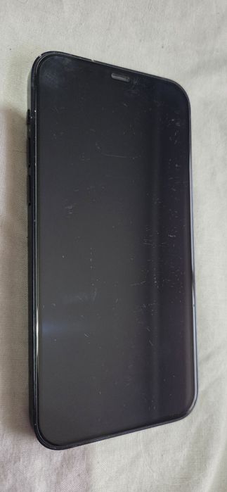 iPhone 12  64 GB