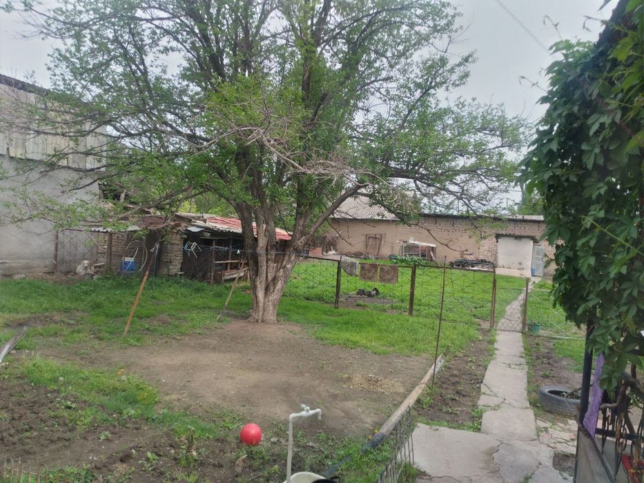 Ko'chmas mulk. Дом продается.