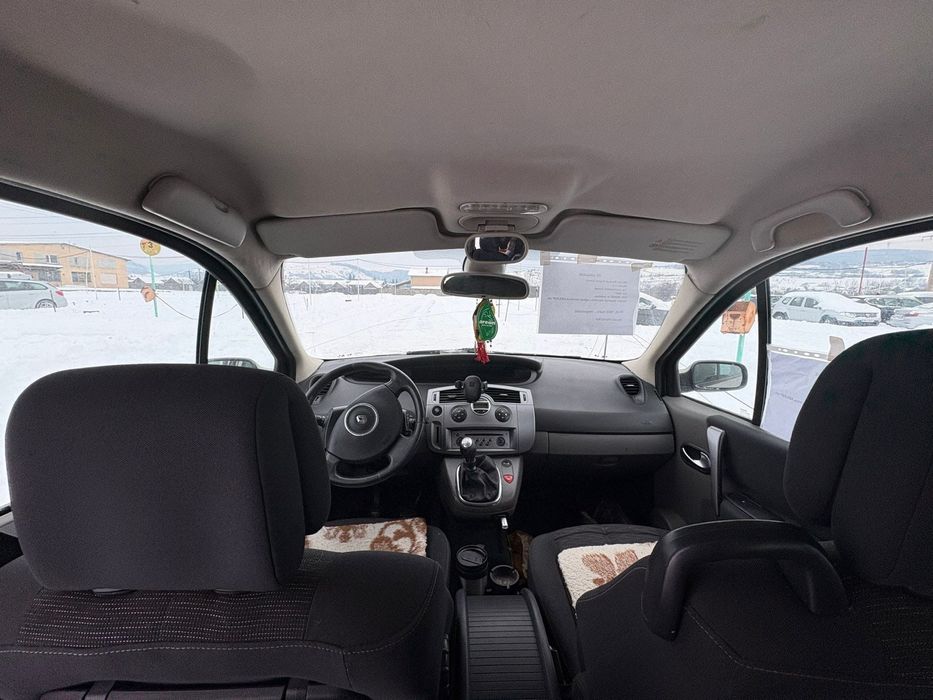 Vand renault scenic 1.9d 2007