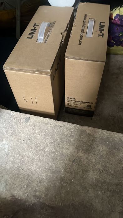 Продам Мегаометр UNI-T 511