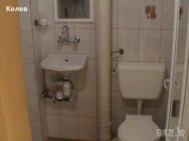 Дава се под наем Едностаен апартамент в Хасково, Република - 22 кв.м за 127.5 € - Снимка #5