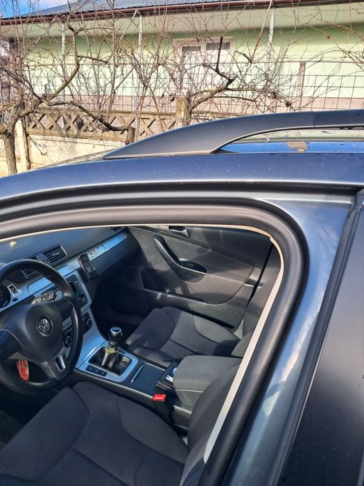 Vând passat b6 2010