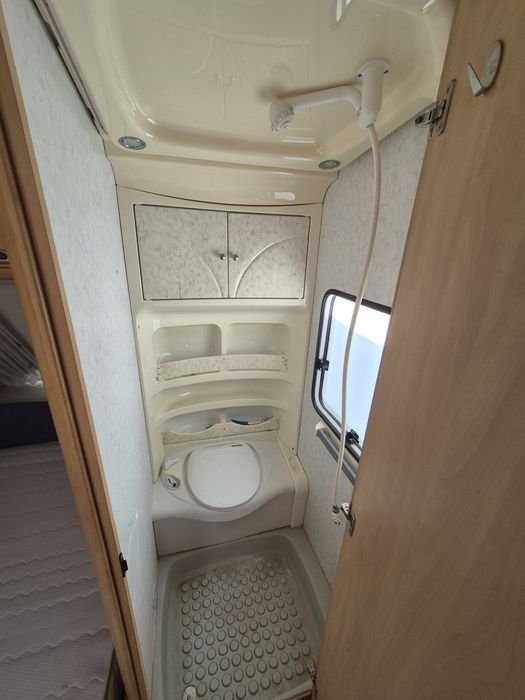 Rulota 4 persoane Hobby DeLuxe Easy 460 an 2004