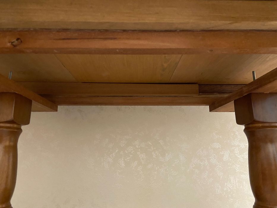 Стол гостевой со стульями