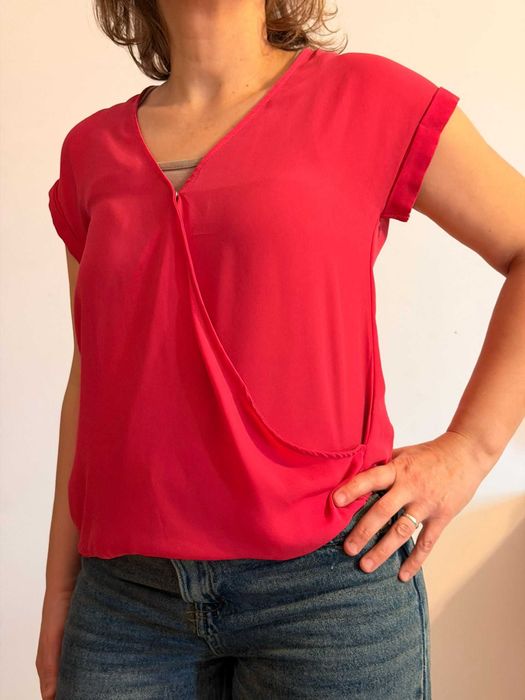 Bluza transparenta cu maneca scurta, siclam