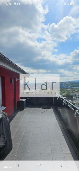 Apartament 3 camere zona Petrom cu terasa generoasa