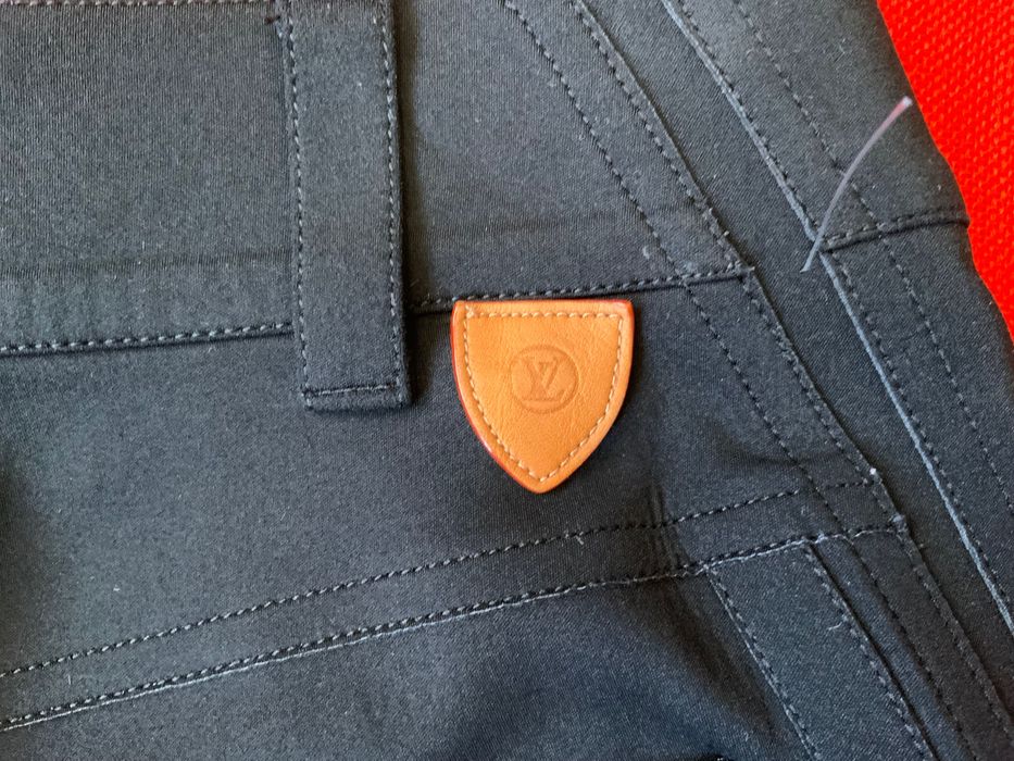 Louis Vuitton-оригинален панталон размер s