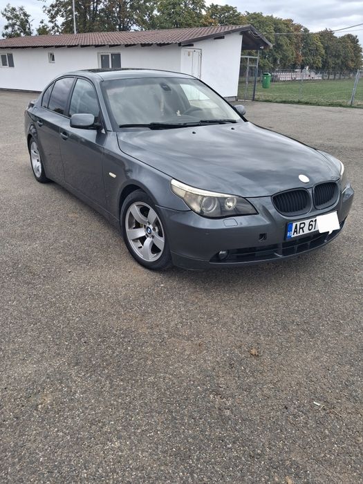 Vând BMW E 60 525d