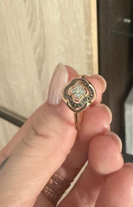 Кольцо с бриллиантами соколов