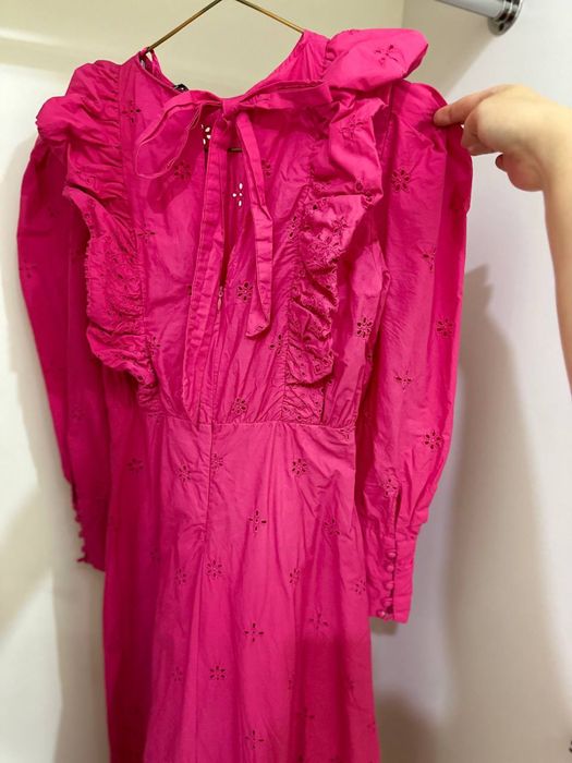Платье zara s-m razmer