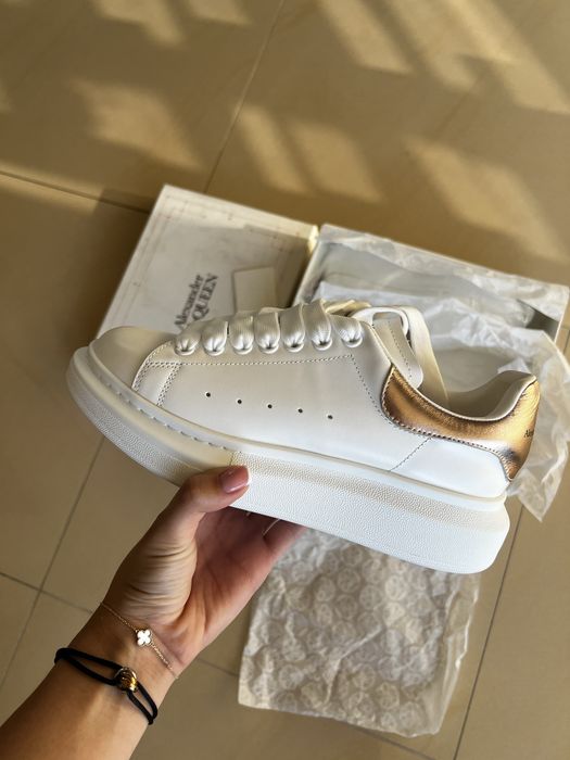 Alexander Mcqueen обувки чисто нови