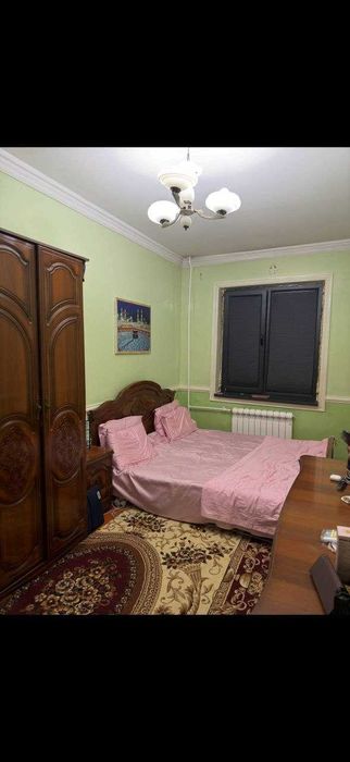 Алмазарский район Qoraqamish 4 xona kvartira arzon narxda sotiladi !