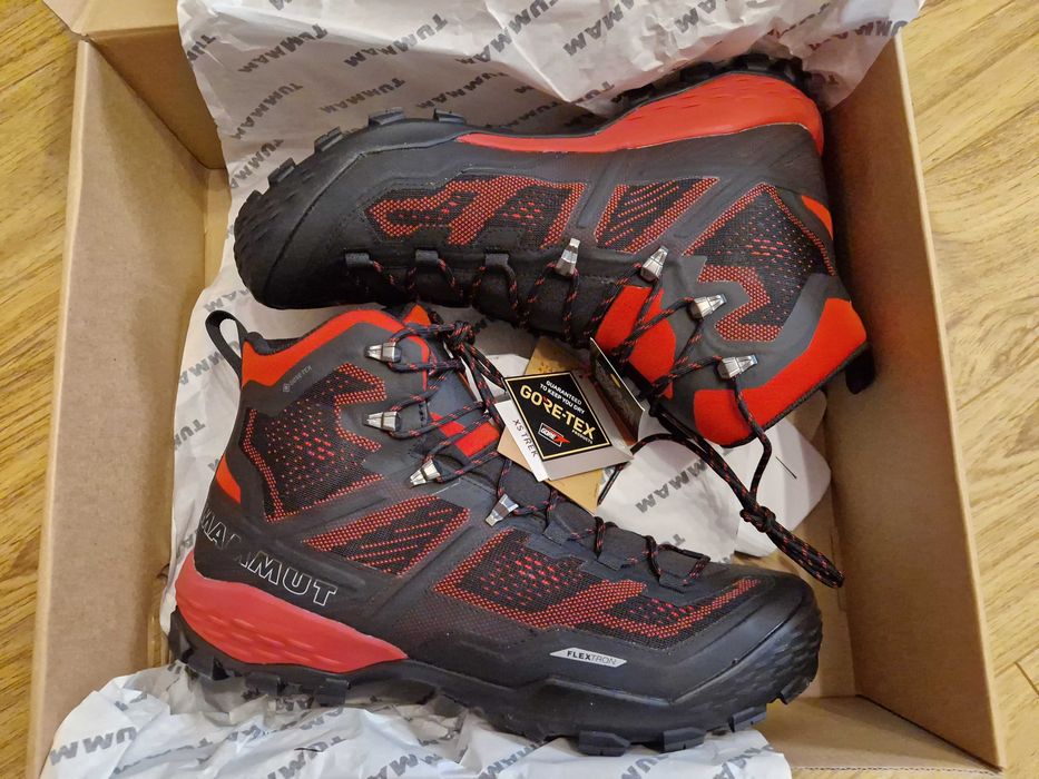 Bocanci, ghete Mammut Boa Goretex,masuri 44-44,5 salewa,lowa,scarpa