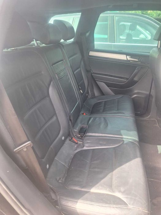 Vw Touareg 3.0 TDI ,240 к.с. , 60 броя на части