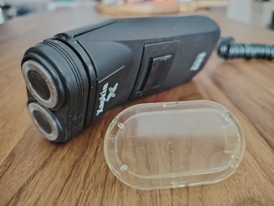 Винтидж електрическа самобръсначка Харков