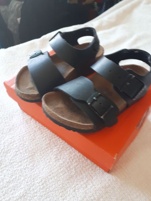 детская обувь разная