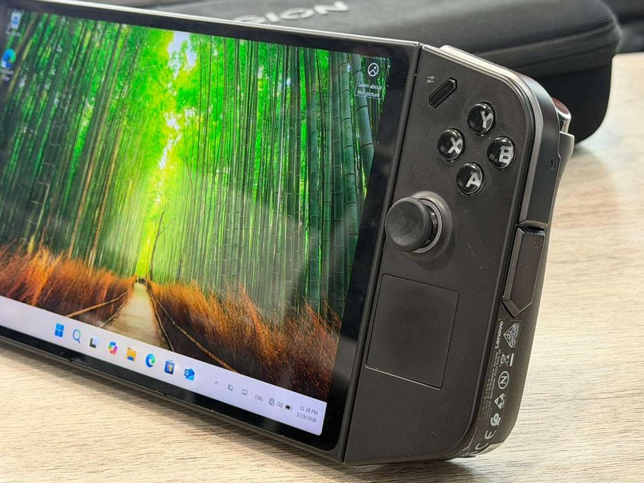 Lenovo Legion Go Z1 Extreme
