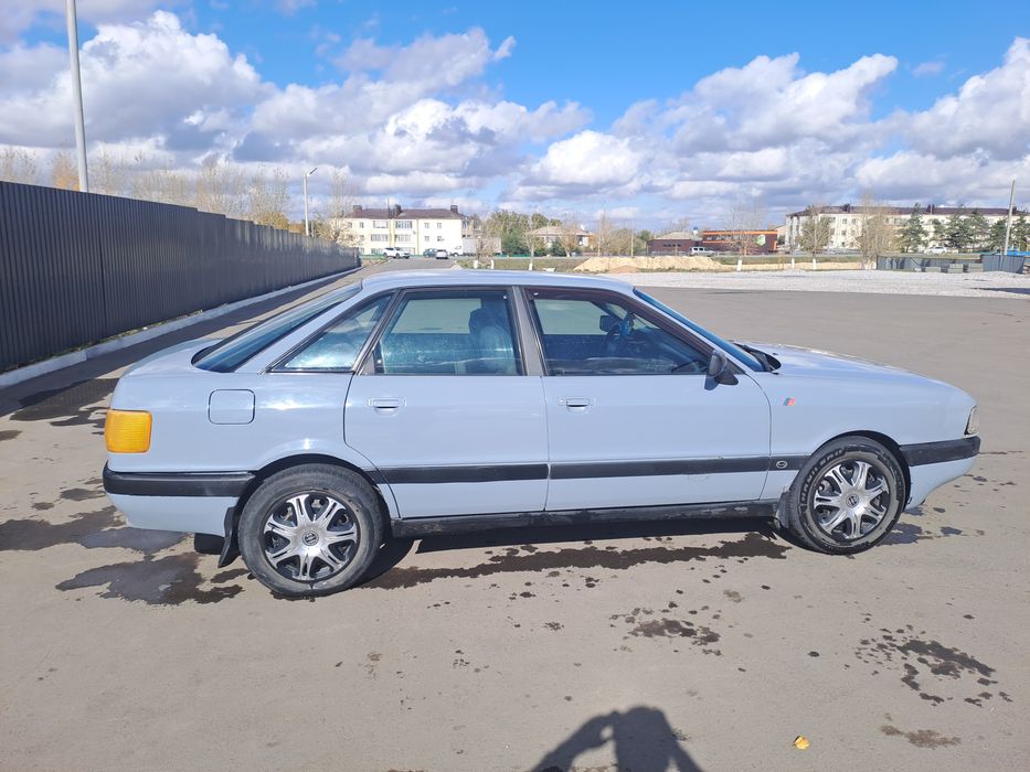 Продам ауди 80 1.8