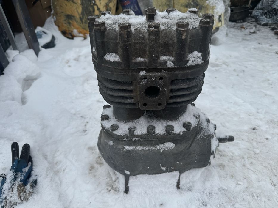 Продам компрессор