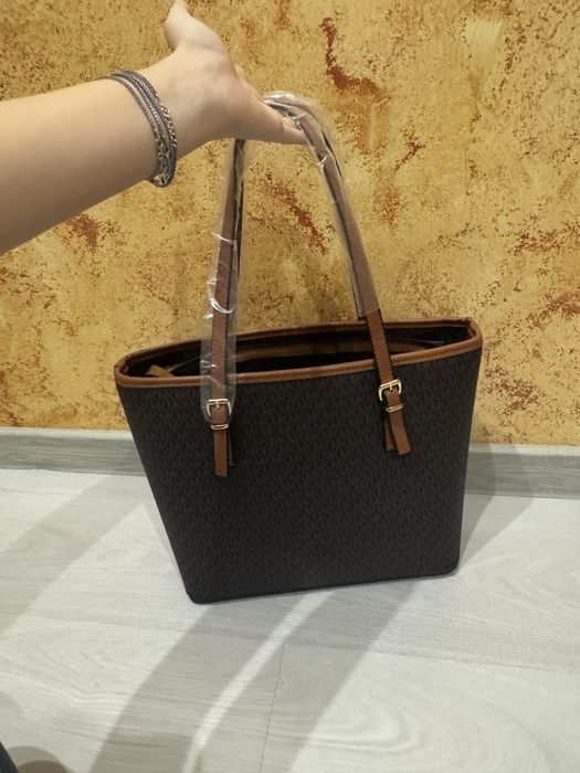Geanta Michael Kors
